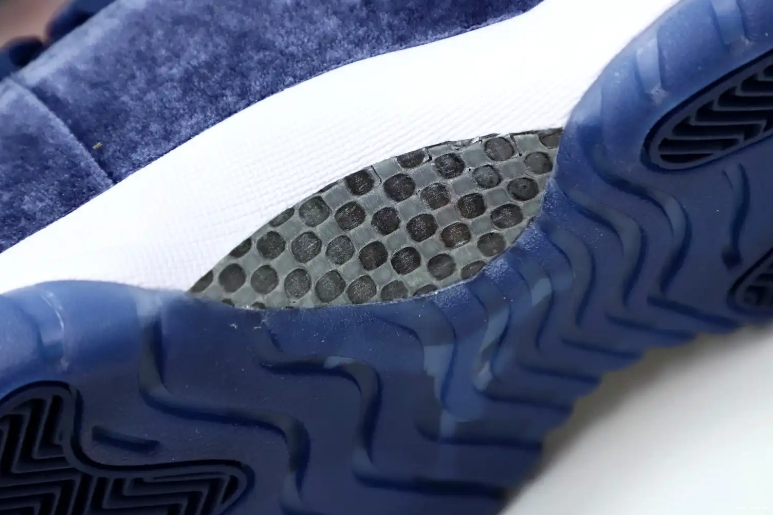 MIDNIGHT NAVY 11 Kimikick JORDAN RETRO AIR 0421